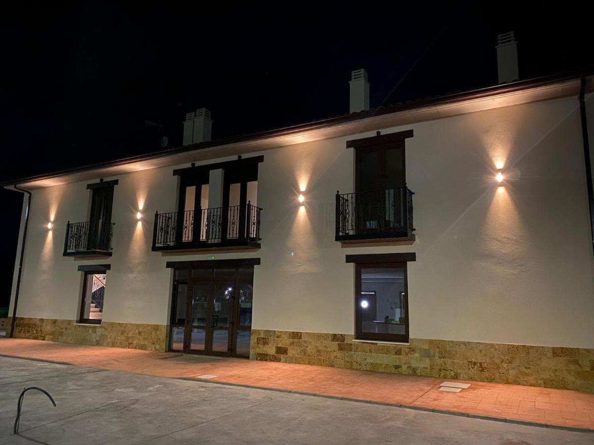 Albergue La Huella San Martín del Camino Eksteriør billede