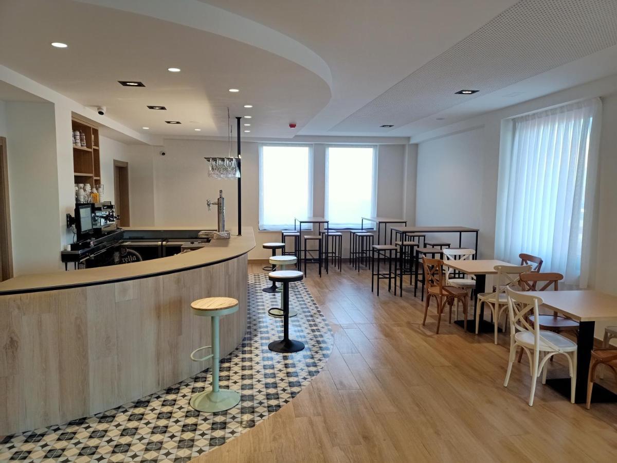 Albergue La Huella San Martín del Camino Eksteriør billede